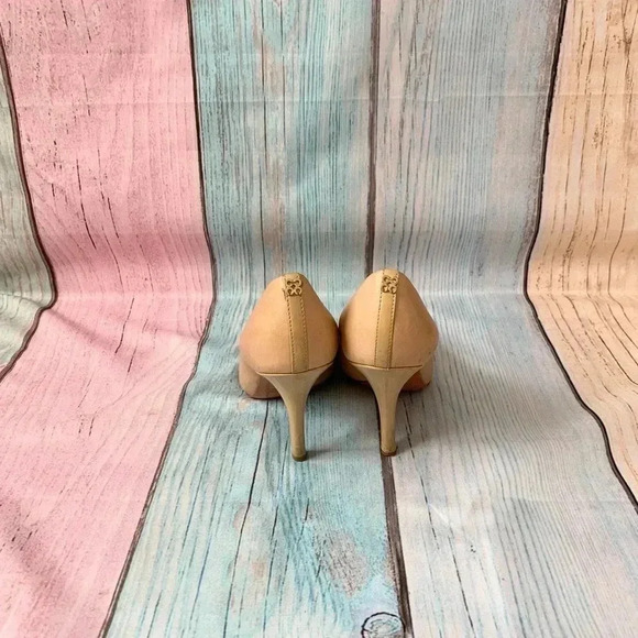 Coach pointy toe nude color pumps - Picture 13 of 13